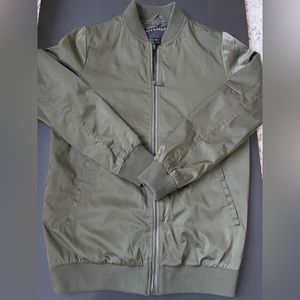 Bernardo Full Zipped Green Jacket‎ Size S